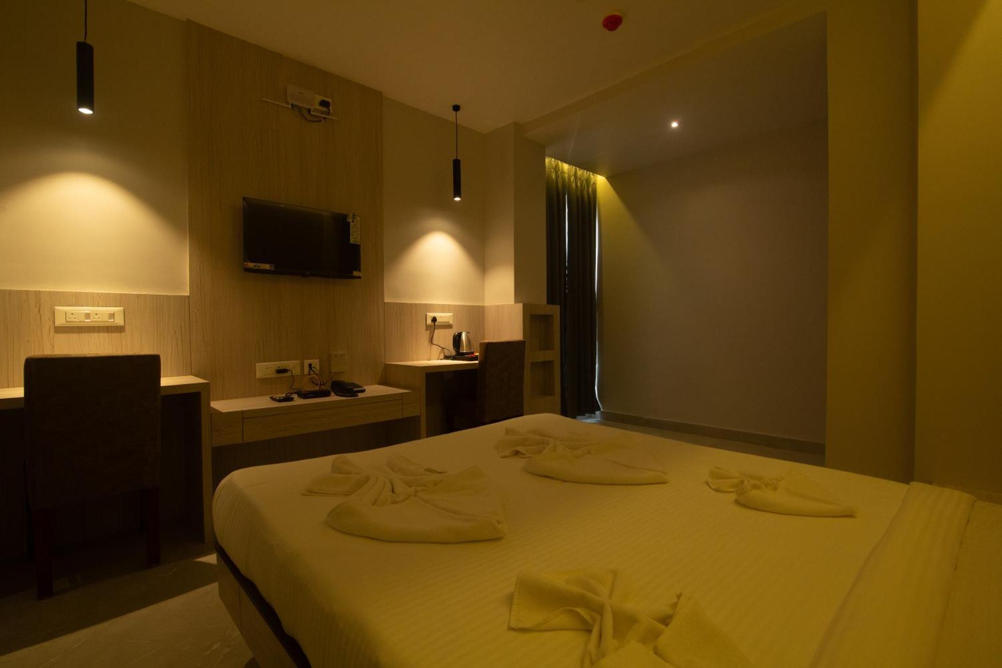 Hotel Palace View Murshidabad Exterior foto